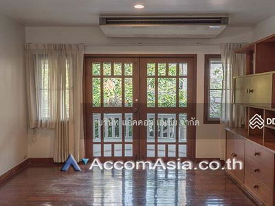 Home Office, Pet friendly | 3 Bedrooms House for Rent in Ploenchit, Bangkok near BTS Ploenchit, Bangkok, Thailand Home Office, Pet friendly | 3 Bedrooms House for Rent in Ploenchit, Bangkok near BTS Ploenchit, Bangkok, Thailand