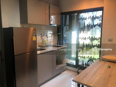 Life Asoke-Rama 9, Bangkok, Thailand Life Asoke-Rama 9, Bangkok, Thailand