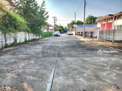 Chao, one-story townhouse, Hua Thale, Nakhon Ratchasima, Thailand Chao, one-story townhouse, Hua Thale, Nakhon Ratchasima, Thailand