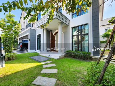 The Palazzo Srinakarin, Bangkok, Thailand The Palazzo Srinakarin, Bangkok, Thailand