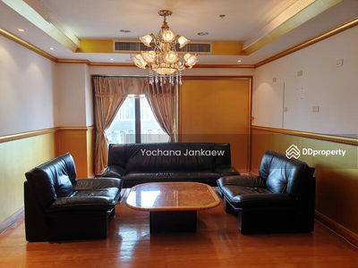 Nusa State Tower, Bangkok, Thailand Nusa State Tower, Bangkok, Thailand