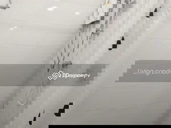 Niche Mono Bangna (Building A and B), Bangkok, Thailand Niche Mono Bangna (Building A and B), Bangkok, Thailand