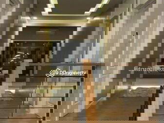 Centro Wongwaen-Chatuchot, Bangkok, Thailand Centro Wongwaen-Chatuchot, Bangkok, Thailand