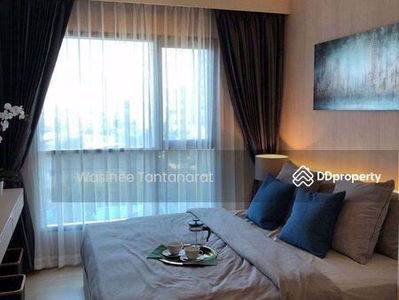 Life Sukhumvit 48, Bangkok, Thailand Life Sukhumvit 48, Bangkok, Thailand