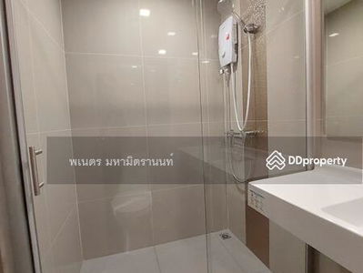 IDEO Sathorn-Wongwian Yai, Bangkok, Thailand IDEO Sathorn-Wongwian Yai, Bangkok, Thailand