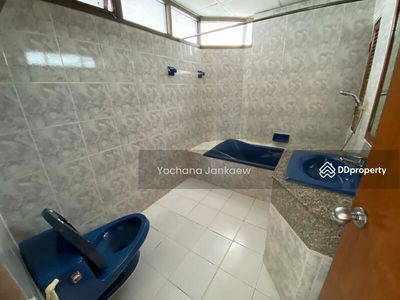 Sriratana Mansion 2, Bangkok, Thailand Sriratana Mansion 2, Bangkok, Thailand