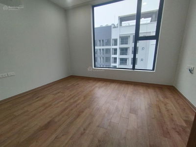 Rose Town, Vietnam Rose Town, Vietnam