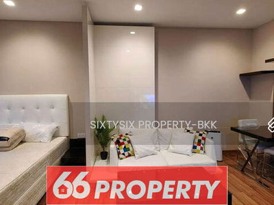 Ivy Ampio, Bangkok, Thailand Ivy Ampio, Bangkok, Thailand