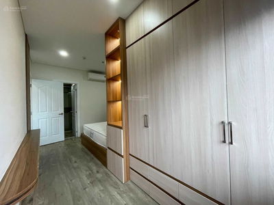 The Monarchy, Vietnam  The Monarchy, Vietnam