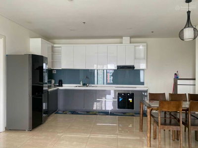 The Monarchy, Vietnam The Monarchy, Vietnam