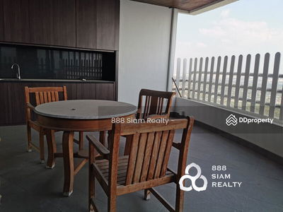 Royal River Place, Bangkok, Thailand Royal River Place, Bangkok, Thailand