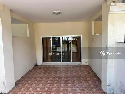 Townhome for rent Suansua Parkview Sriracha University, Chon Buri, Thailand Townhome for rent Suansua Parkview Sriracha University, Chon Buri, Thailand