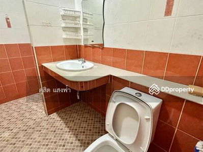 Townhome for rent Suansua Parkview Sriracha University, Chon Buri, Thailand Townhome for rent Suansua Parkview Sriracha University, Chon Buri, Thailand