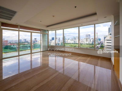 Baan Ratchadamri Condominium, Bangkok, Thailand Baan Ratchadamri Condominium, Bangkok, Thailand