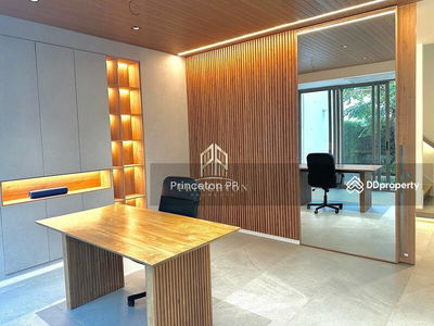 VIVE Rama 9, Bangkok, Thailand VIVE Rama 9, Bangkok, Thailand