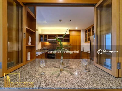 Esmeralda Apartments, Bangkok, Thailand Esmeralda Apartments, Bangkok, Thailand