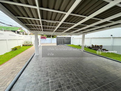 house for rent ari phaholyothin, Bangkok, Thailand house for rent ari phaholyothin, Bangkok, Thailand