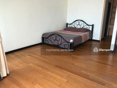 Sathorn Gardens, Bangkok, Thailand Sathorn Gardens, Bangkok, Thailand