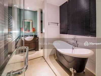 Gehäuse In Kathu, Thailand Gehäuse In Kathu, Thailand