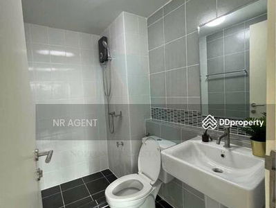 Dcondo Onnut–Rama 9, Bangkok, Thailand Dcondo Onnut–Rama 9, Bangkok, Thailand