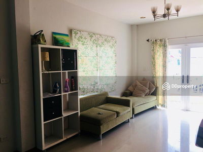 Two-story townhome, Makkhaeng Subdistrict, Mueang Udon Thani District, Udon Thani Province: Makkhaeng Subdistrict, Mueang Udon Thani, Udon Thani, Thailand Two-story townhome, Makkhaeng Subdistrict, Mueang Udon Thani District, Udon Thani Province: Makkhaeng Subdistrict, Mueang Udon Thani, Udon Thani, Thailand