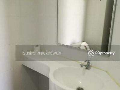 Lumpini Ville On Nut-Phatthanakan, Bangkok, Thailand Lumpini Ville On Nut-Phatthanakan, Bangkok, Thailand