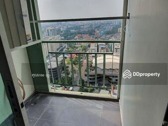 Lumpini Park Pinklao, Bangkok, Thailand Lumpini Park Pinklao, Bangkok, Thailand