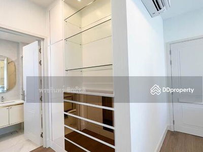 Nantawan Rama 9 New Krungthepkreetha, Bangkok, Thailand Nantawan Rama 9 New Krungthepkreetha, Bangkok, Thailand