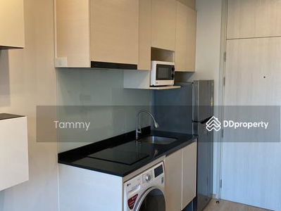 Noble Revolve Ratchada 2, Bangkok, Thailand Noble Revolve Ratchada 2, Bangkok, Thailand