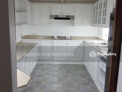 Condo for rent, 3 bedrooms @Sukhumvit 15, Bangkok, Thailand Condo for rent, 3 bedrooms @Sukhumvit 15, Bangkok, Thailand