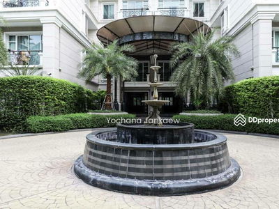 La Vie En Rose Place, Bangkok, Thailand La Vie En Rose Place, Bangkok, Thailand