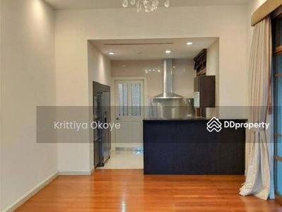 10110, Bangkok, Thailand 10110, Bangkok, Thailand