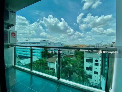 Chateau In Town Phaholyothin 32, Bangkok, Thailand Chateau In Town Phaholyothin 32, Bangkok, Thailand