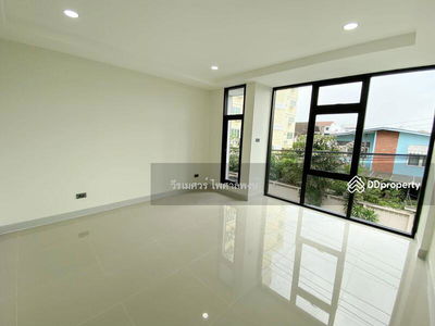 Home Office ready to move in, Bangkok, Thailand Home Office ready to move in, Bangkok, Thailand