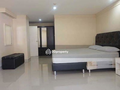 Patong, Phuket, Thailand Patong, Phuket, Thailand