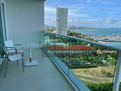 Movenpick White Sand Beach Pattaya, Chon Buri, Thailand Movenpick White Sand Beach Pattaya, Chon Buri, Thailand