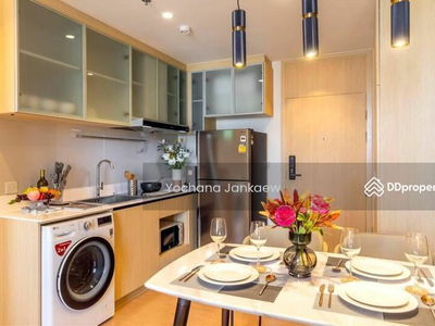 Maru Ekkamai 2, Bangkok, Thailand Maru Ekkamai 2, Bangkok, Thailand