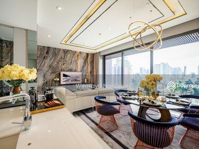 Urbana Langsuan, Bangkok, Thailand Urbana Langsuan, Bangkok, Thailand