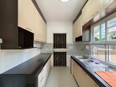 Passorn 3 Rangrit Klong 3, Pathum Thani, Thailand Passorn 3 Rangrit Klong 3, Pathum Thani, Thailand