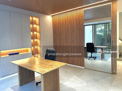 VIVE Rama 9, Bangkok, Thailand VIVE Rama 9, Bangkok, Thailand