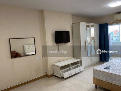 City Home Tha-Phra Intersection, Bangkok, Thailand City Home Tha-Phra Intersection, Bangkok, Thailand