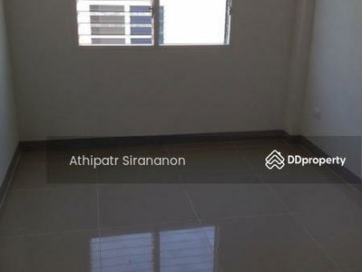 Praphatsorn Village, Chon Buri, Thailand Praphatsorn Village, Chon Buri, Thailand