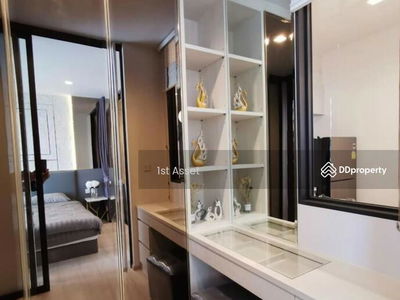 Life One Wireless, Bangkok, Thailand Life One Wireless, Bangkok, Thailand