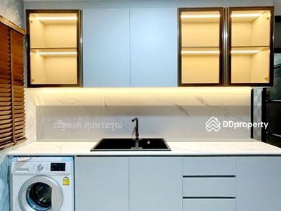 Concordian International (1 km.) MRT Sri Lasalle (4.5 km.), Samut Prakan, Thailand Concordian International (1 km.) MRT Sri Lasalle (4.5 km.), Samut Prakan, Thailand