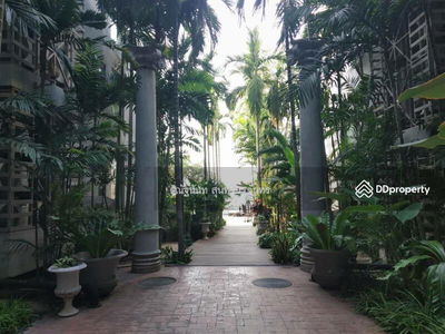 Club Royal, Chon Buri, Thailand Club Royal, Chon Buri, Thailand