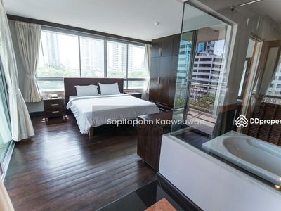 Baan Thirapa, Bangkok, Thailand Baan Thirapa, Bangkok, Thailand