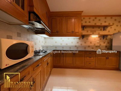 Promsak Mansion, Bangkok, Thailand Promsak Mansion, Bangkok, Thailand