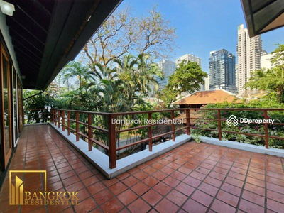 Detached House, Bangkok, Thailand Detached House, Bangkok, Thailand