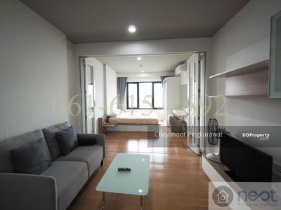 Blocs 77, Bangkok, Thailand Blocs 77, Bangkok, Thailand