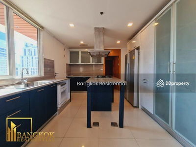 Grand 39 Tower, Bangkok, Thailand Grand 39 Tower, Bangkok, Thailand